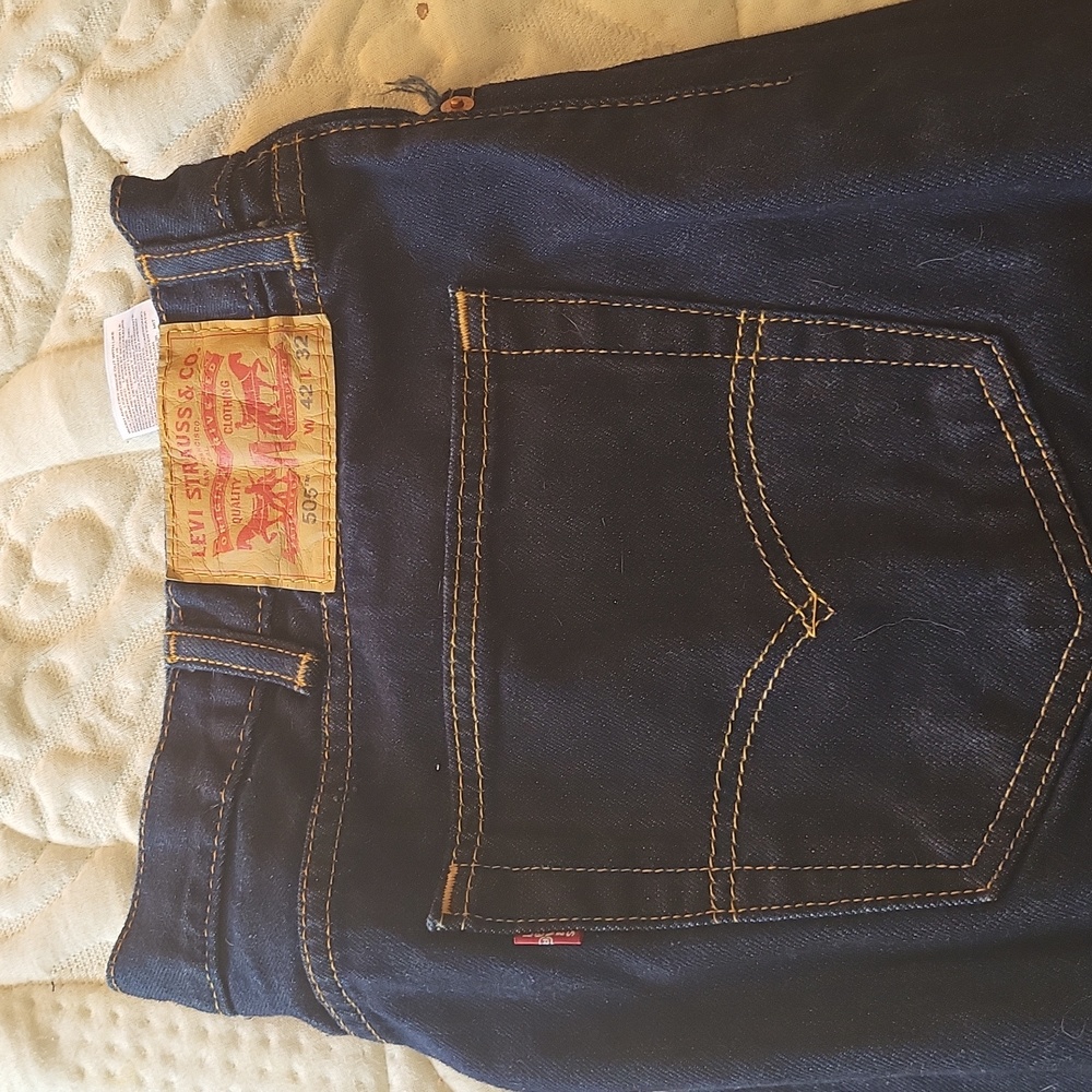 Mens Levis 505 size 42x32